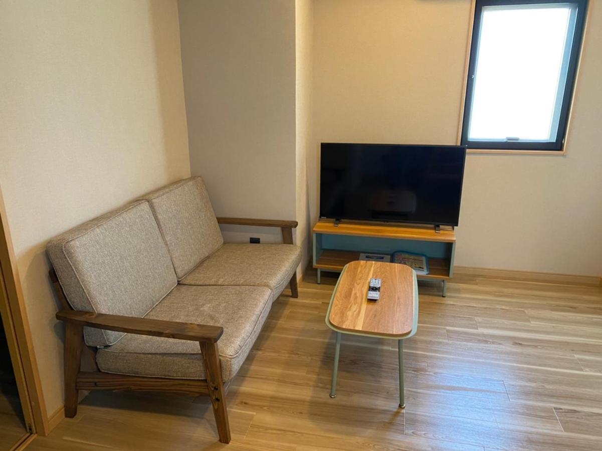 ホテルトーマスとまり Naha Exterior foto